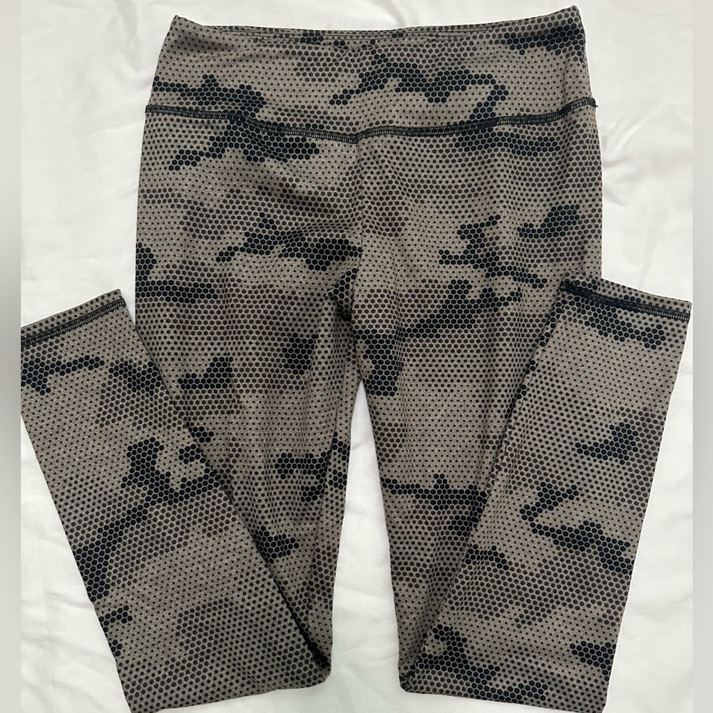 Jala Leggings - Green Camo, Size M